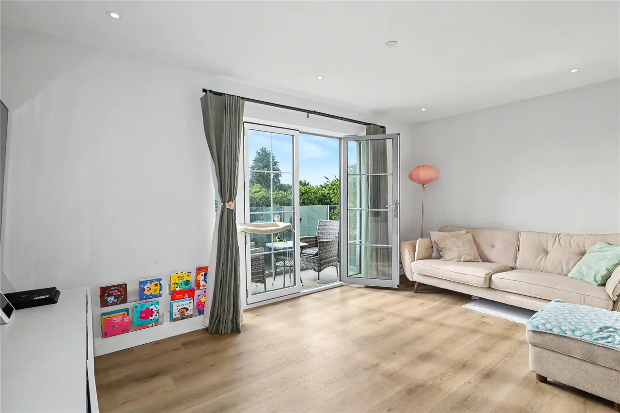 Monument Road, Woking, GU21, photo 6