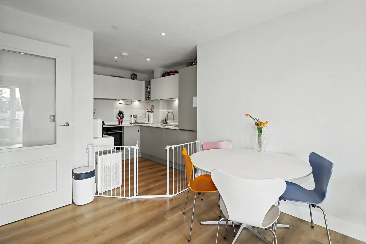 Monument Road, Woking, GU21, photo 7