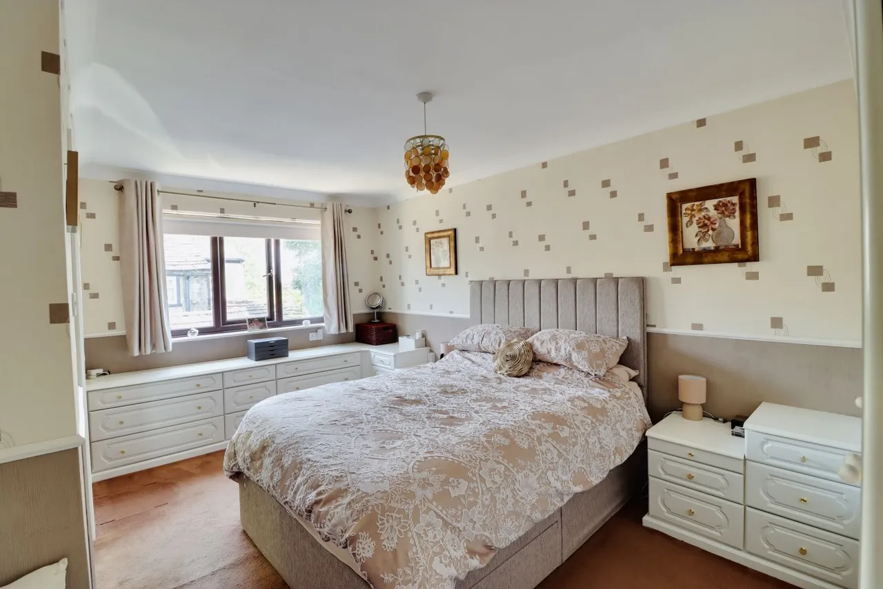 Pot House Road, Bradford, BD6, photo 5