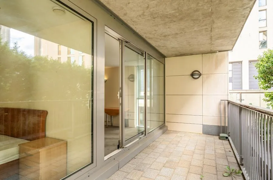Western Gateway, Excel, E16, photo 5