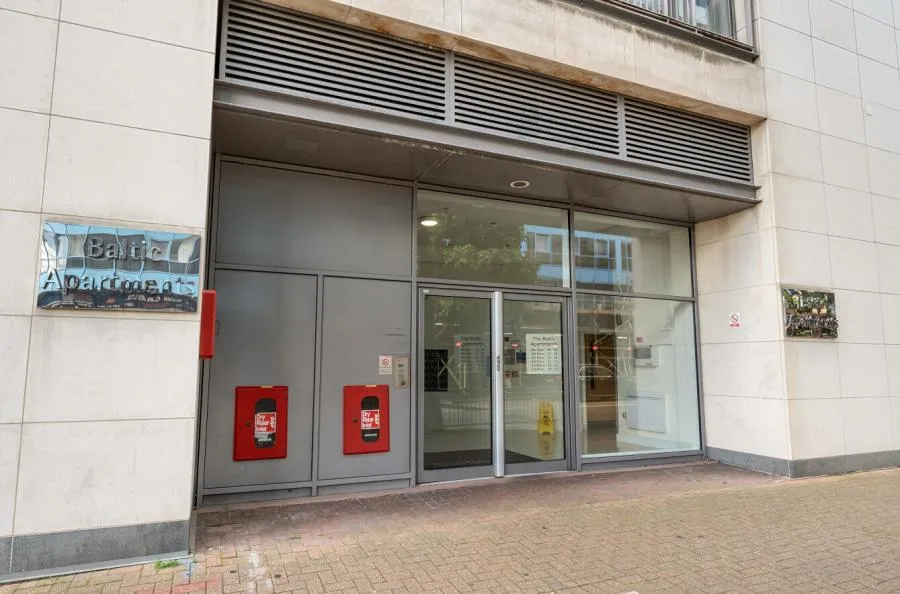 Western Gateway, Excel, E16, photo 11