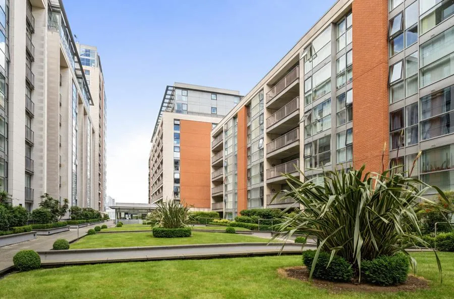 2 bed flat for sale, Western Gateway, Excel, E16