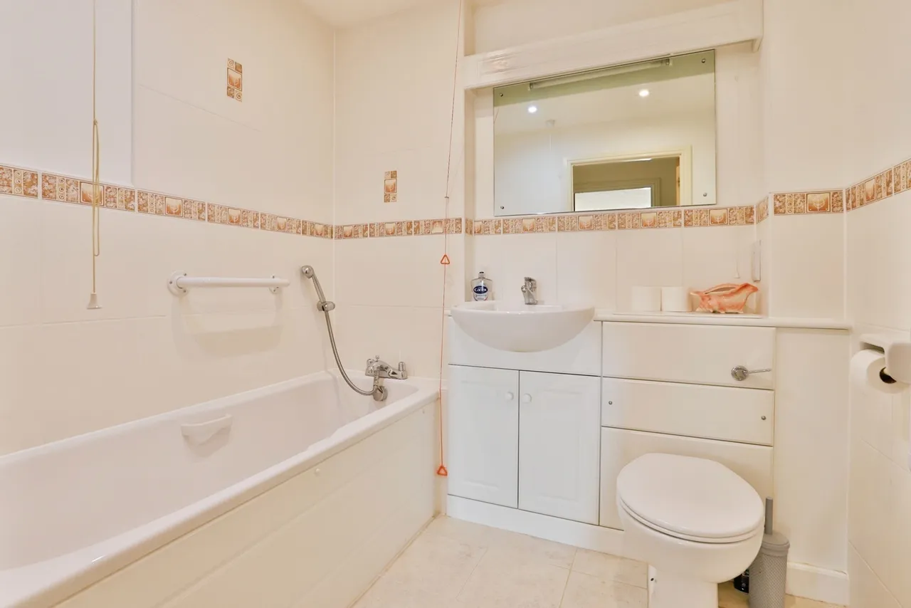 Jenner Close, Verwood, BH31, photo 6