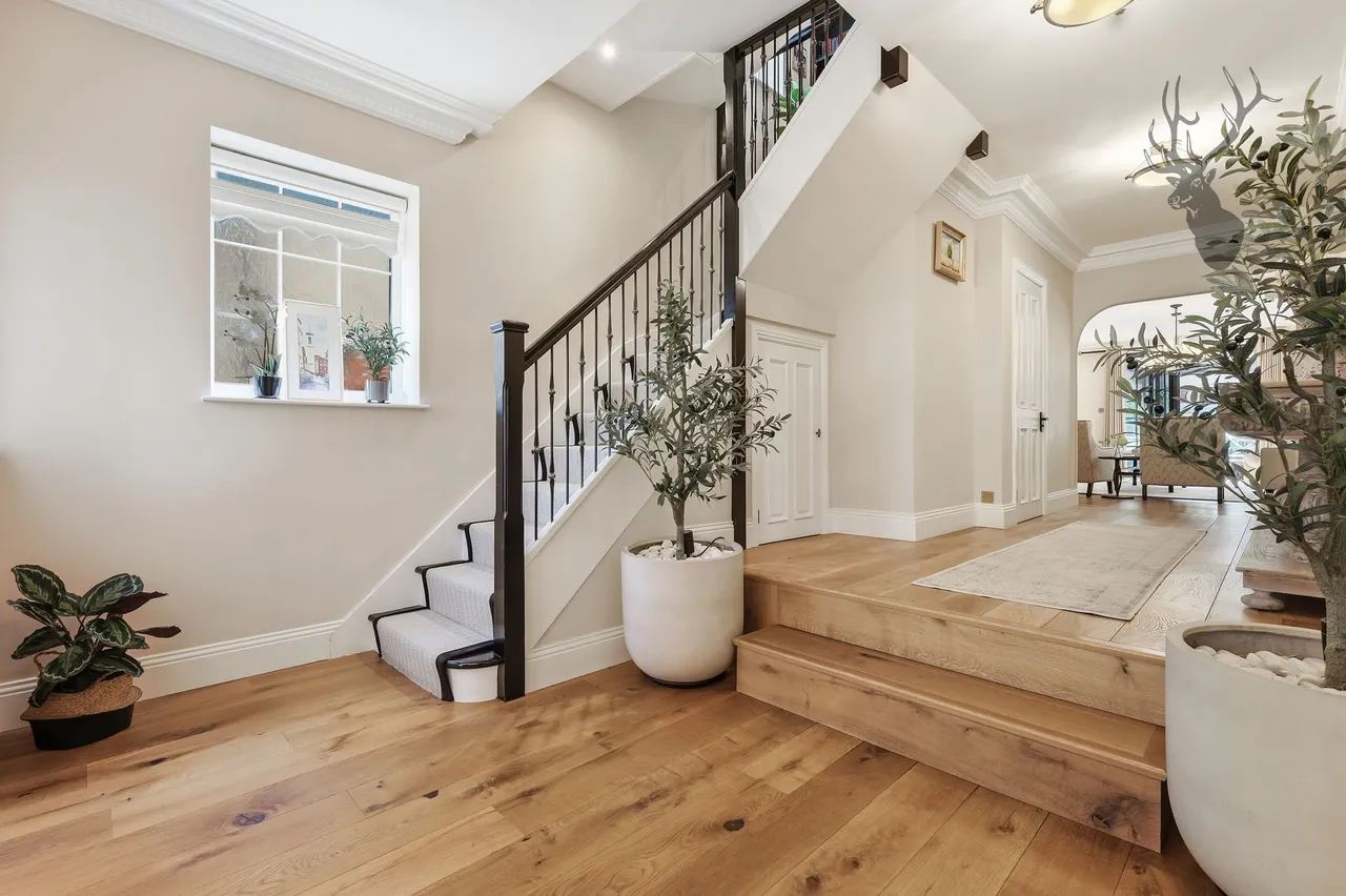 Dukes Avenue, Theydon Bois, CM16, photo 10