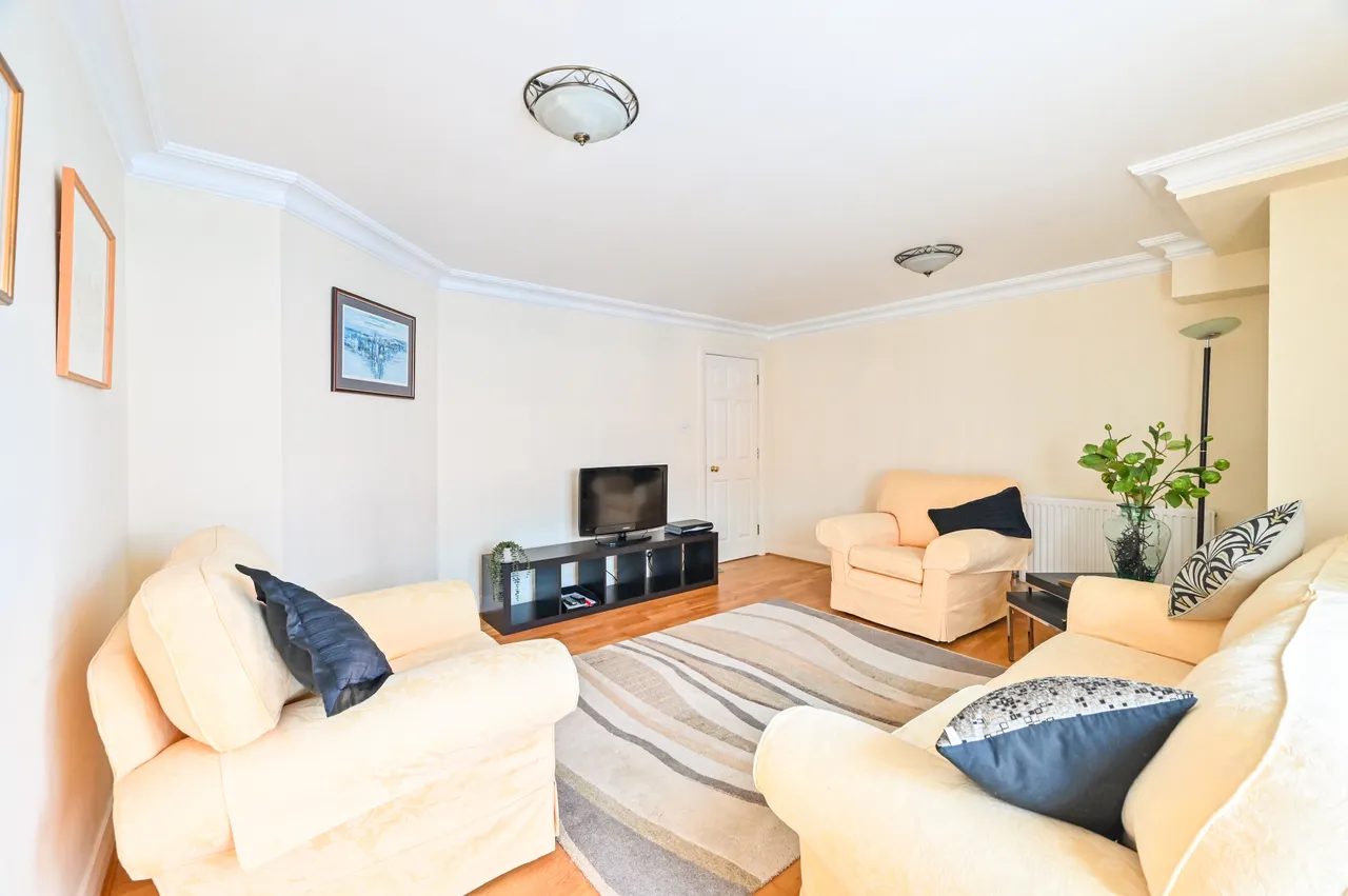 202 Waterdale Manor House, 20 Harewood Avenue, London, photo 5