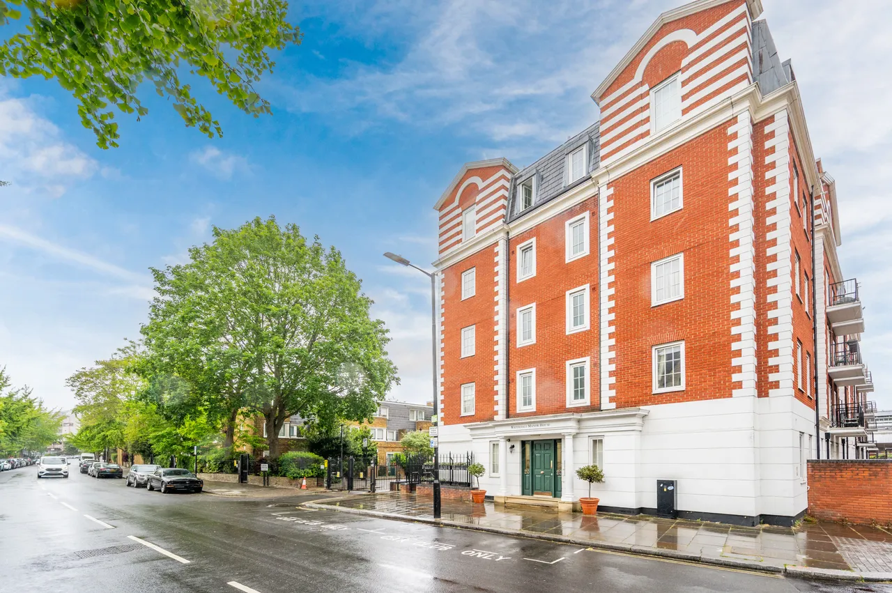 1 bed flat for sale — 202 Waterdale Manor House, 20 Harewood Avenue, London