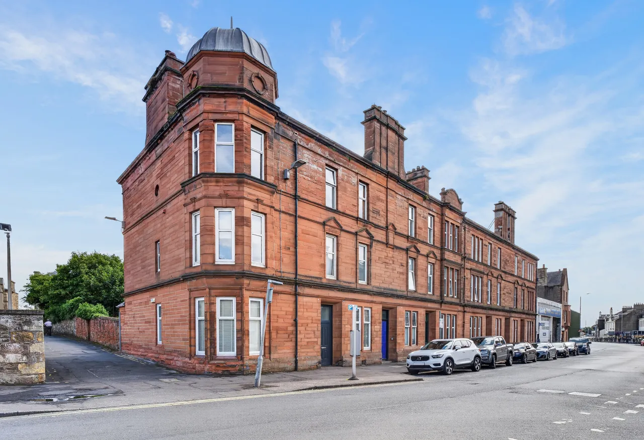 3 bed flat for sale — 28C Fort Street, Ayr, KA7 1DE