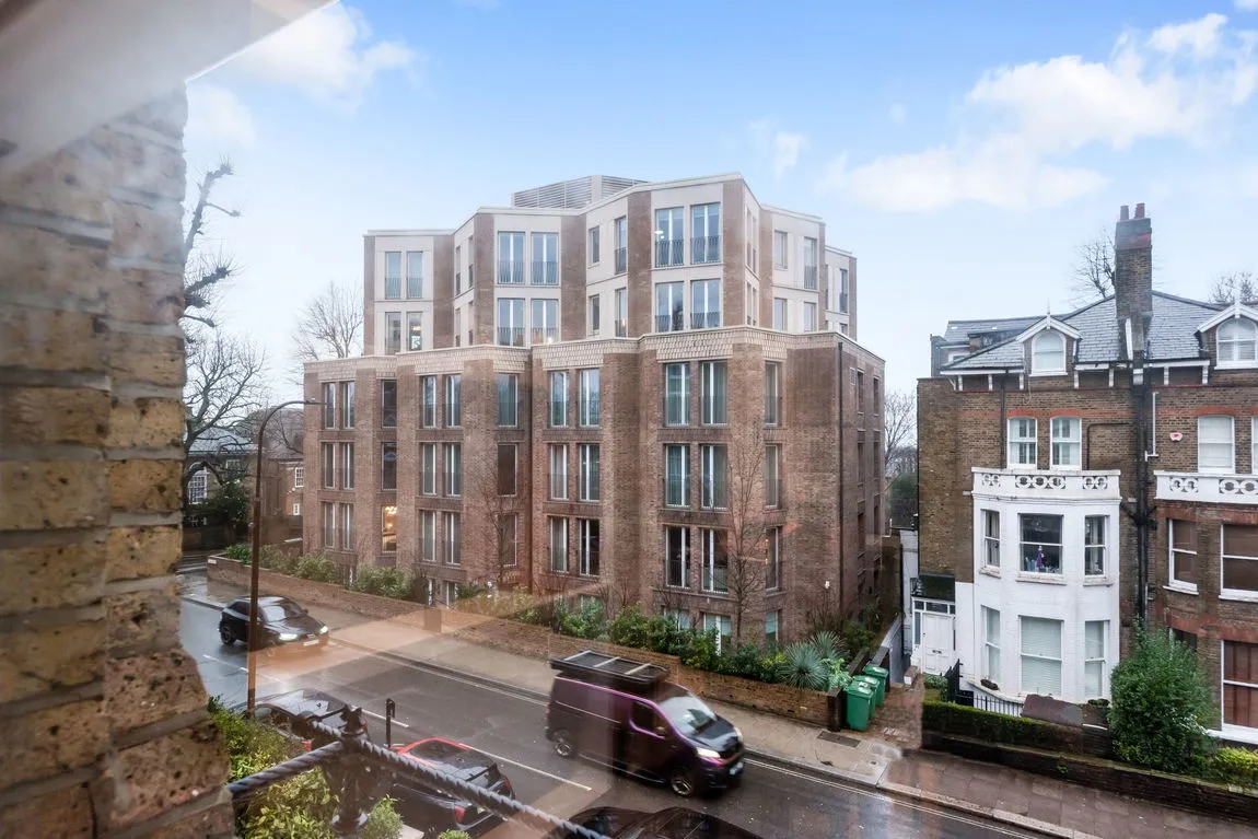 Fitzjohns Avenue, London, NW3, photo 8
