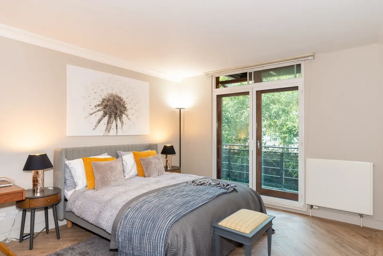 Star Place, E1W, photo 6