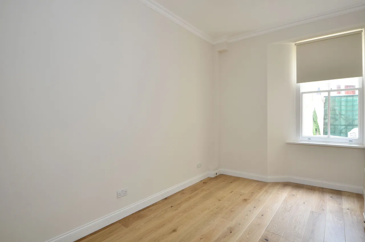 Flat 1, 134 Queens Gate, London, photo 6