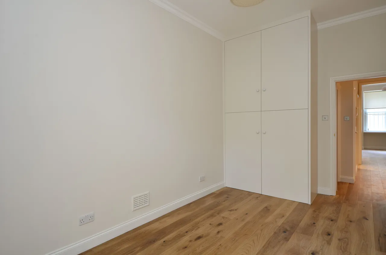 Flat 1, 134 Queens Gate, London, photo 9