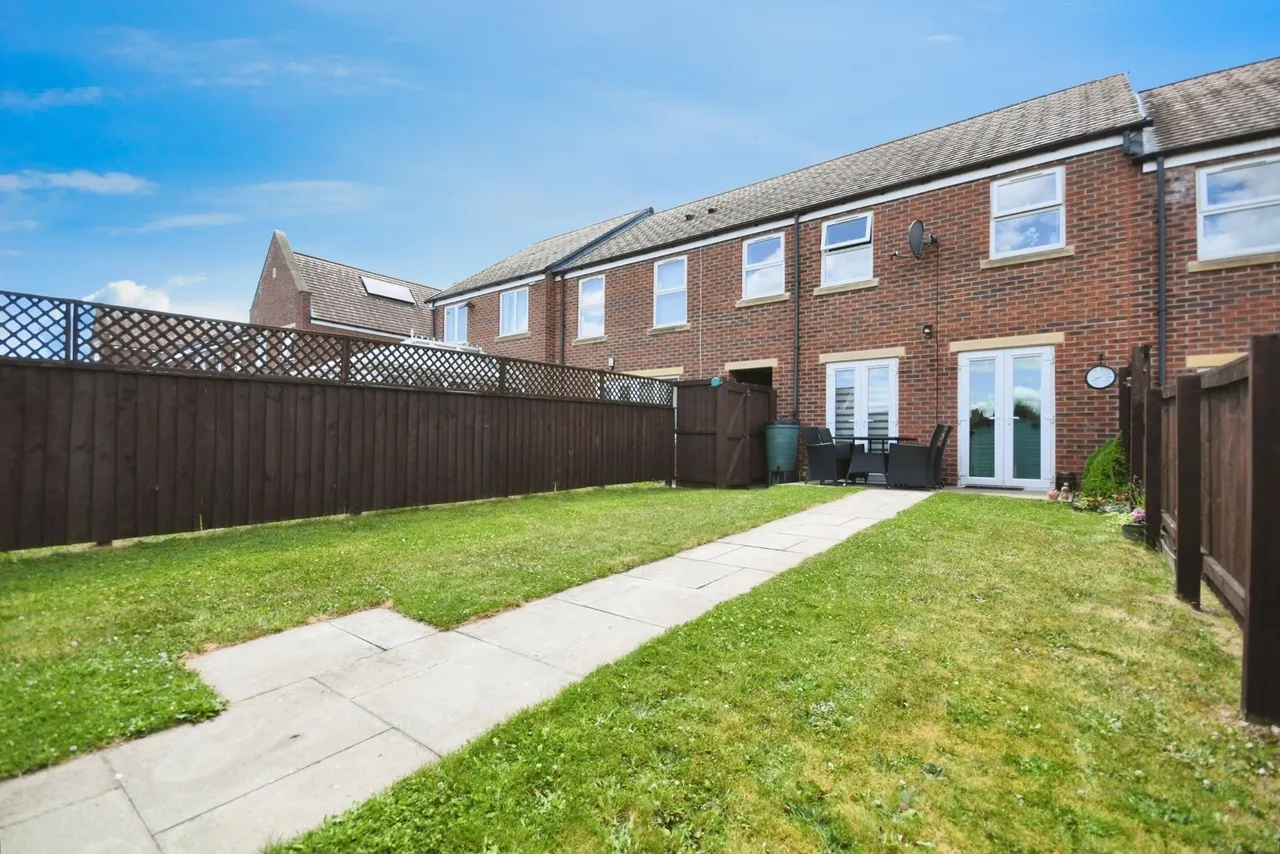 Church Drive, Shirebrook, Mansfield, Derbyshire, NG20, photo 17