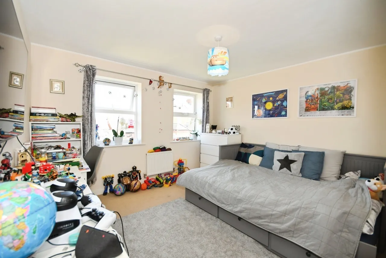 Church Drive, Shirebrook, Mansfield, Derbyshire, NG20, photo 11