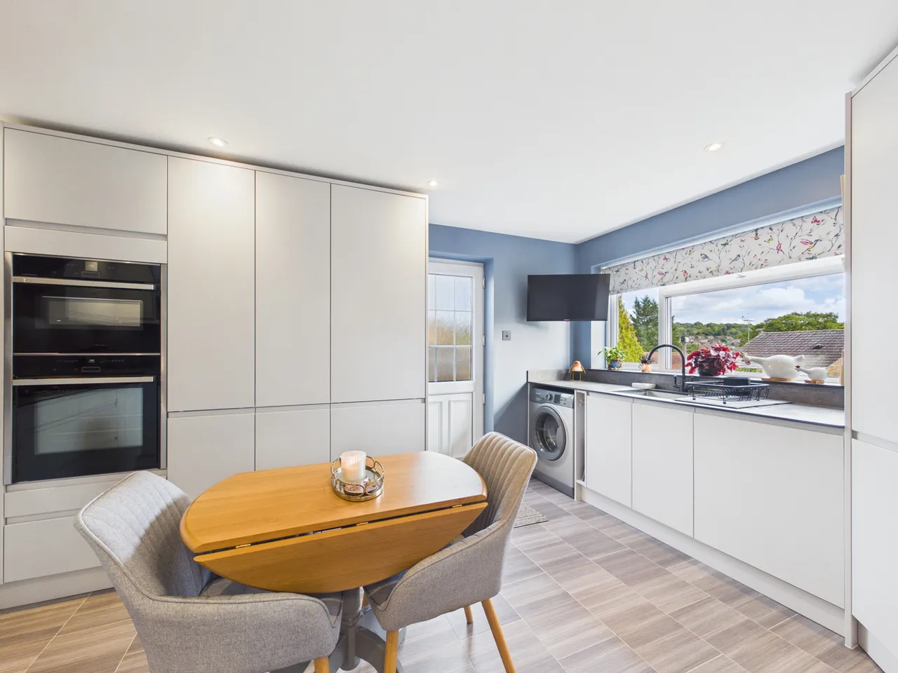 Chapel Lane, High Wycombe, HP12, photo 3