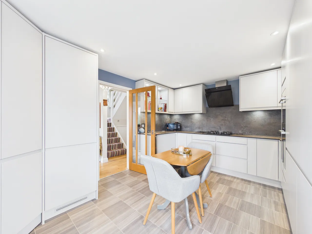 Chapel Lane, High Wycombe, HP12, photo 2