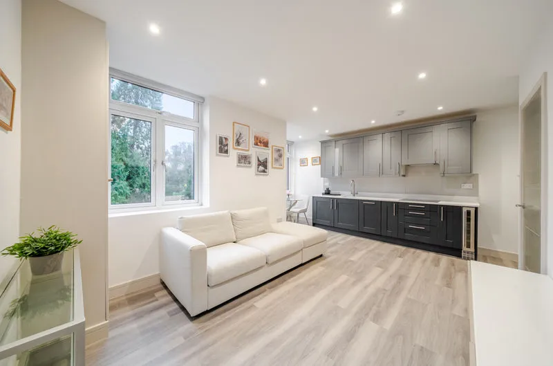 36 Welcomes Road, Kenley CR8 5HD, photo 5