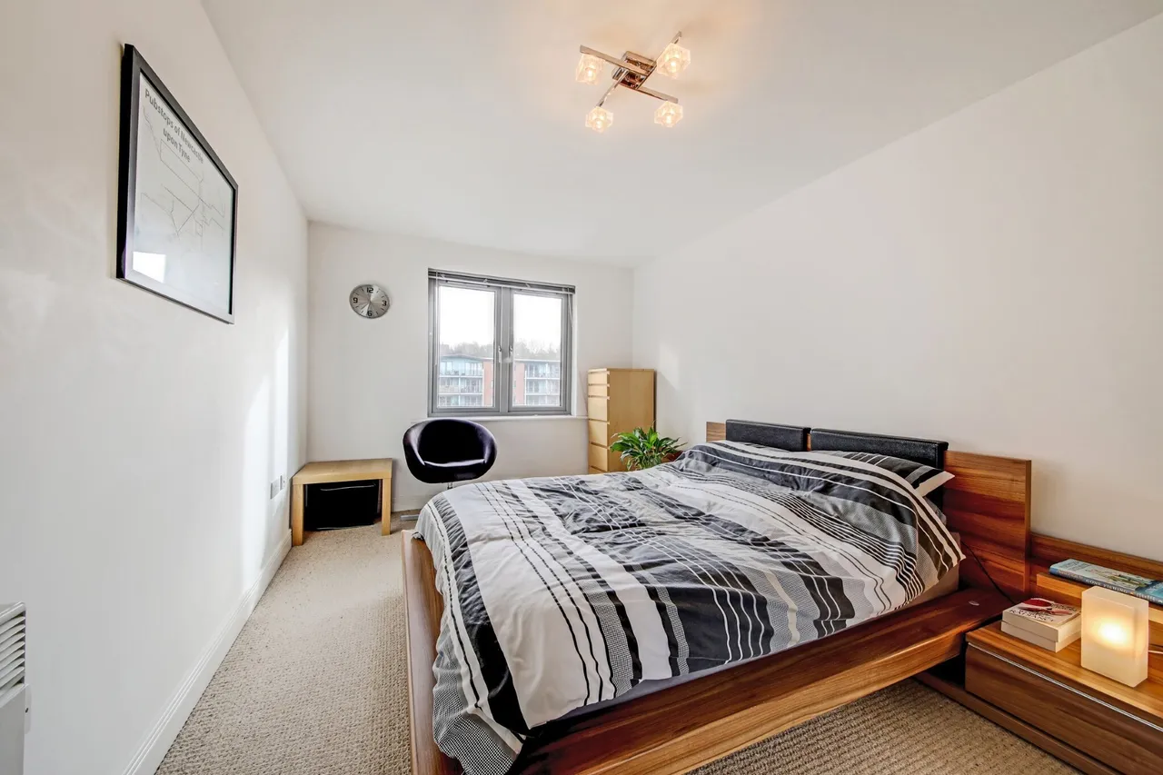 Cameronian Square, Worsdell Drive, NE8, photo 4