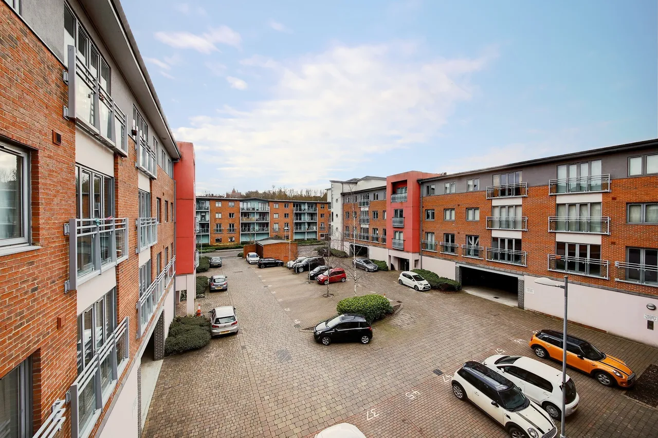 Cameronian Square, Worsdell Drive, NE8, photo 13