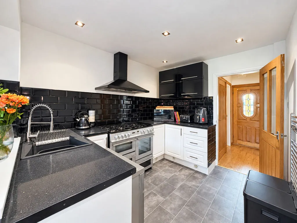 Chillington Close, Walsall, WS6, photo 7