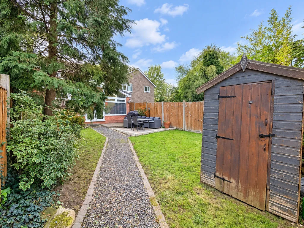 Chillington Close, Walsall, WS6, photo 23