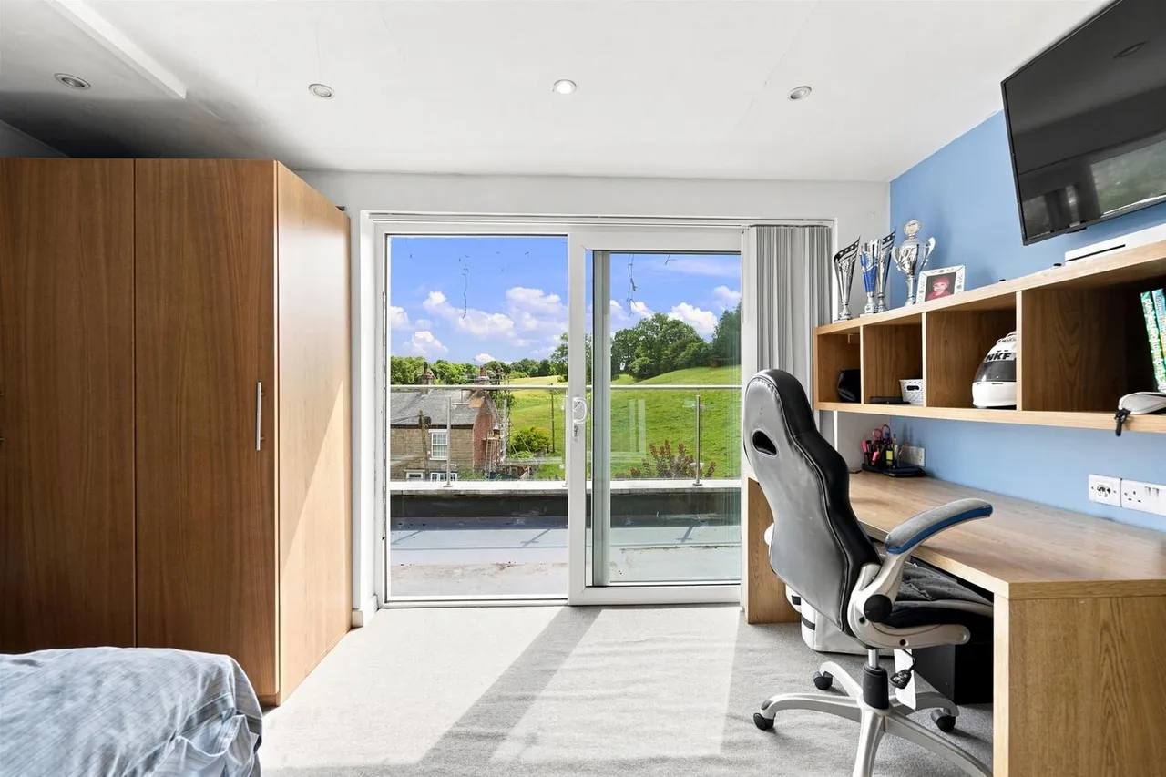 Springbank, Bollington, photo 23