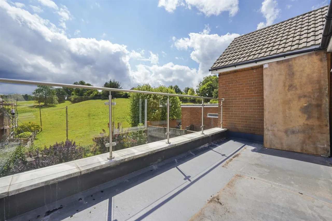 Springbank, Bollington, photo 28