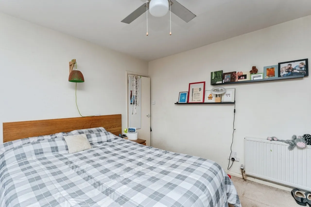 Rayon Road, Greenfield, CH8, photo 9