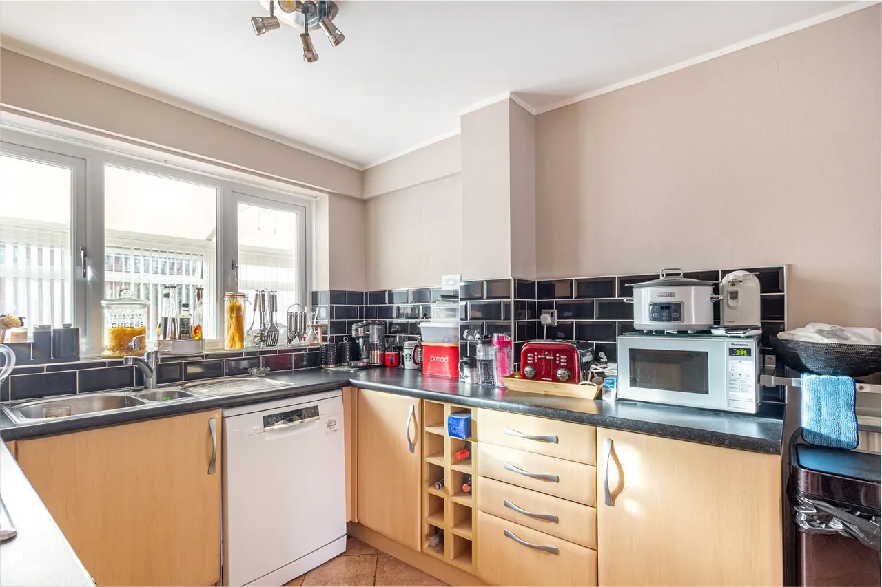 Redstone Close, Church Hill North, Worcestershire, B98 9AE, photo 9