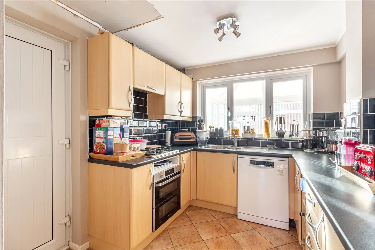 Redstone Close, Church Hill North, Worcestershire, B98 9AE, photo 3