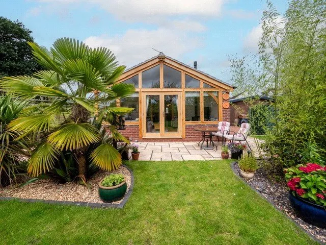 Kidderminster Road, Cutnall Green, Droitwich, Worcestershire, WR9 0PW, photo 10