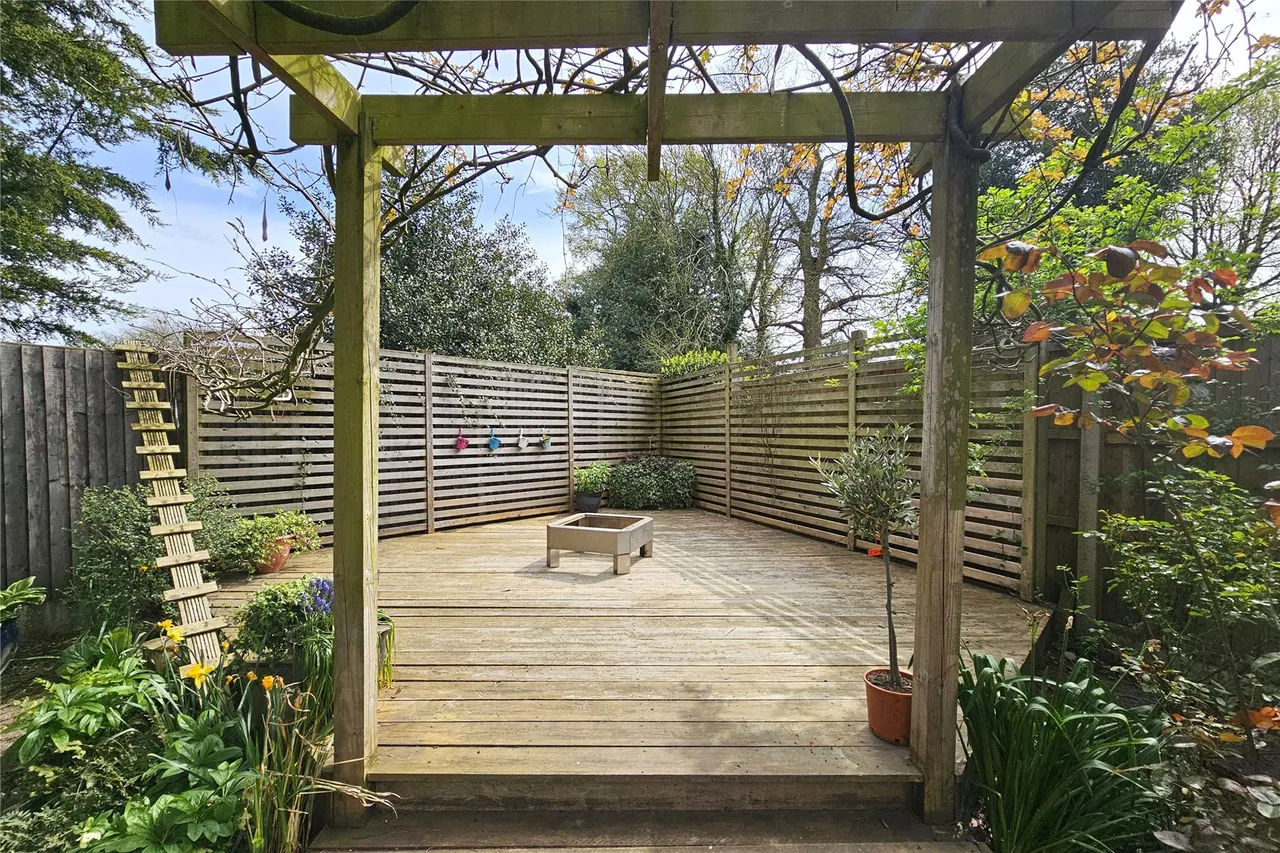 Chestnut Close, Liphook, GU30, photo 10