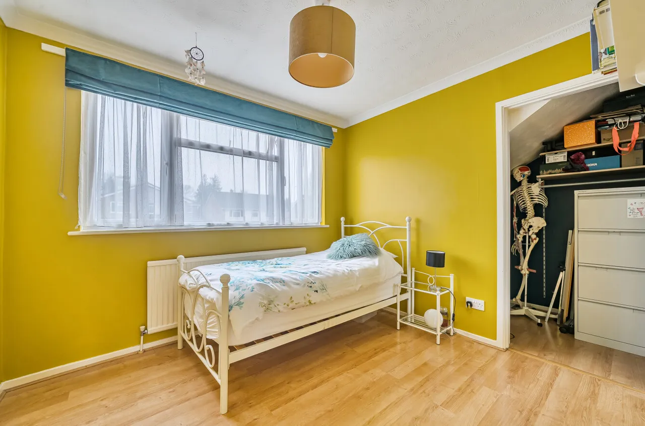 Chestnut Close, Liphook, GU30, photo 17