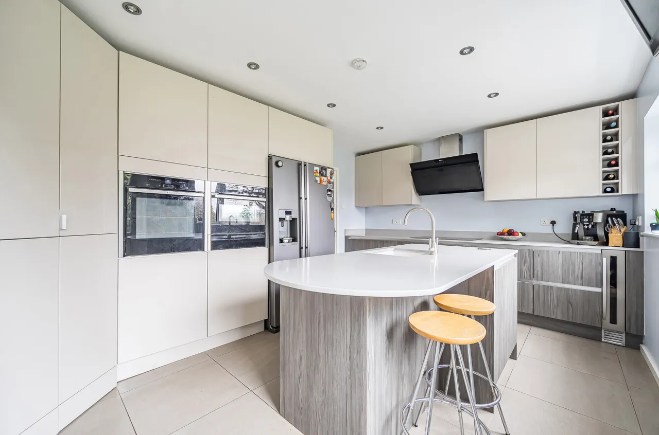 Chestnut Close, Liphook, GU30, photo 4