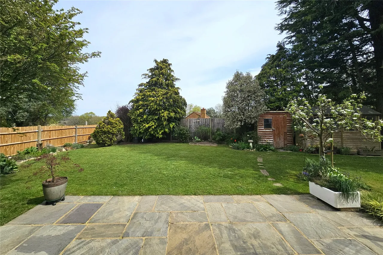 Chestnut Close, Liphook, GU30, photo 23