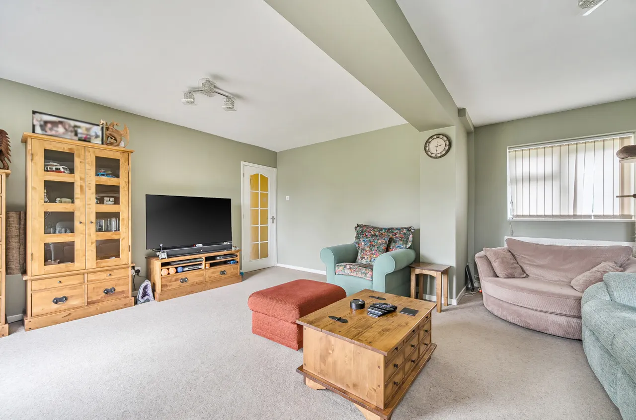 Chestnut Close, Liphook, GU30, photo 19