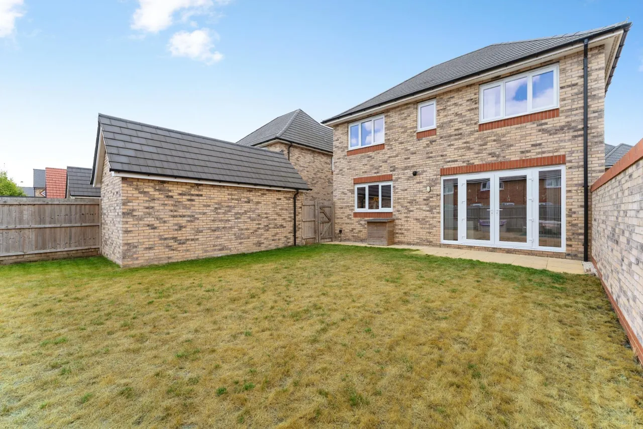 Groves Way, Cottenham, CB24, photo 3