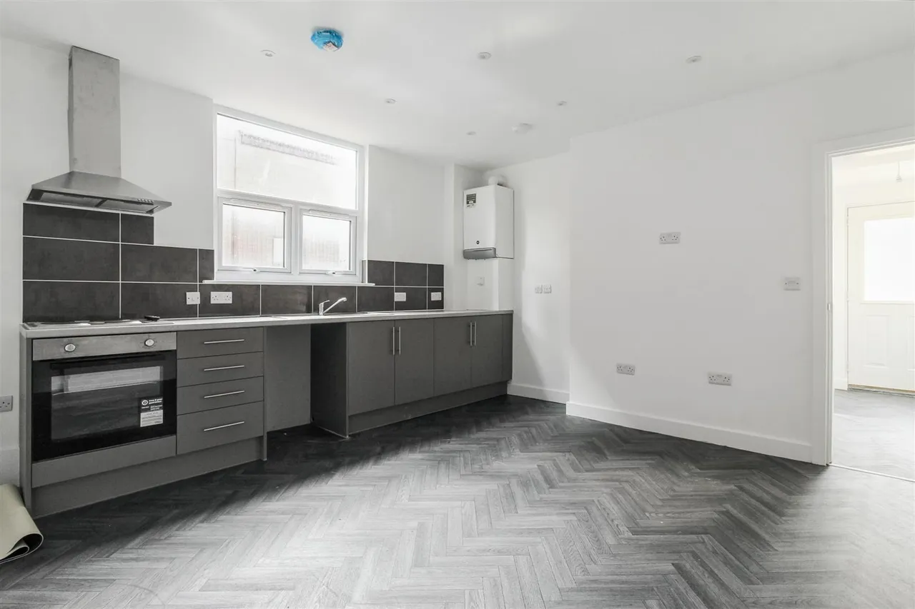 Forest Road West, Nottingham, NG7, photo 5
