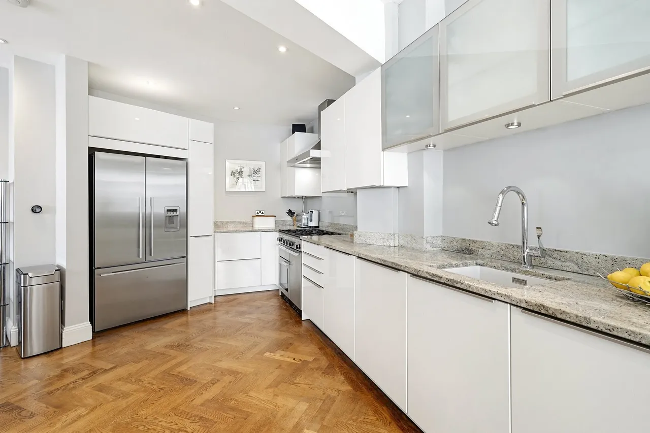 Eccleston Square Mews, London, SW1V, photo 5