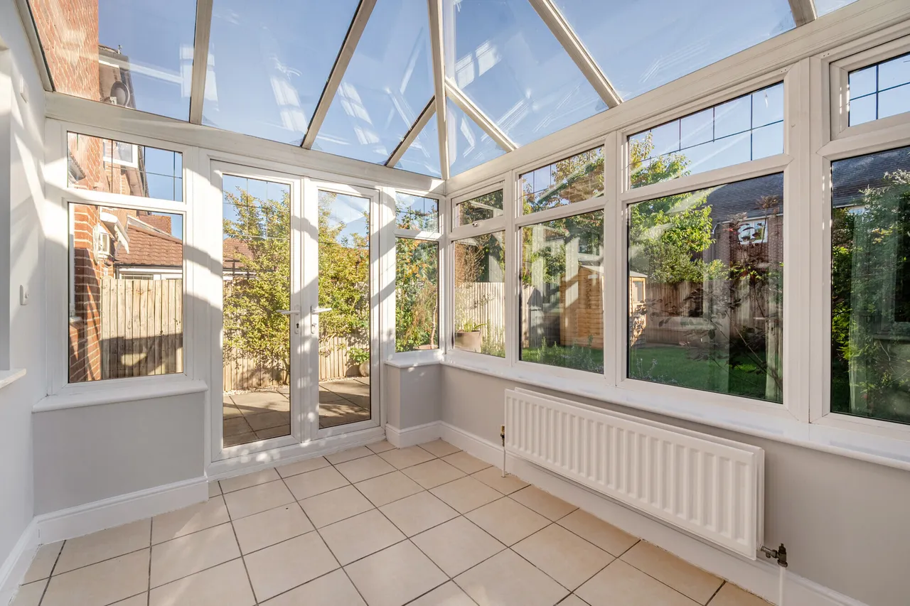 Nower Close East, Dorking, RH4, photo 6
