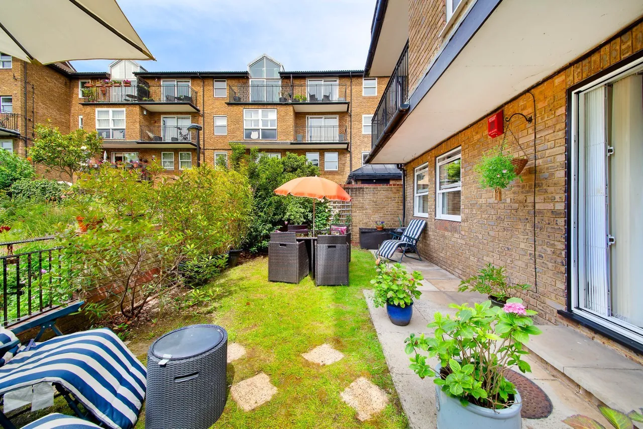 Battersea Church Road, London, SW11, photo 15