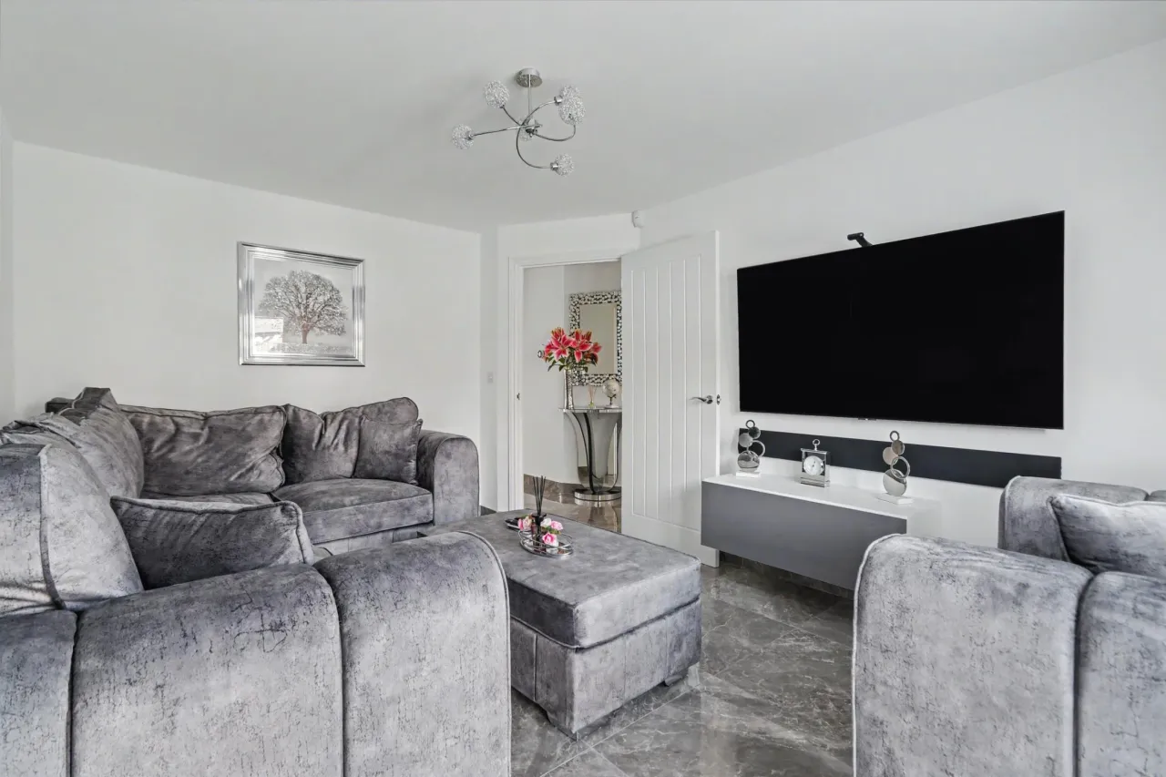 Pickering Croft Place, Crewe, photo 8