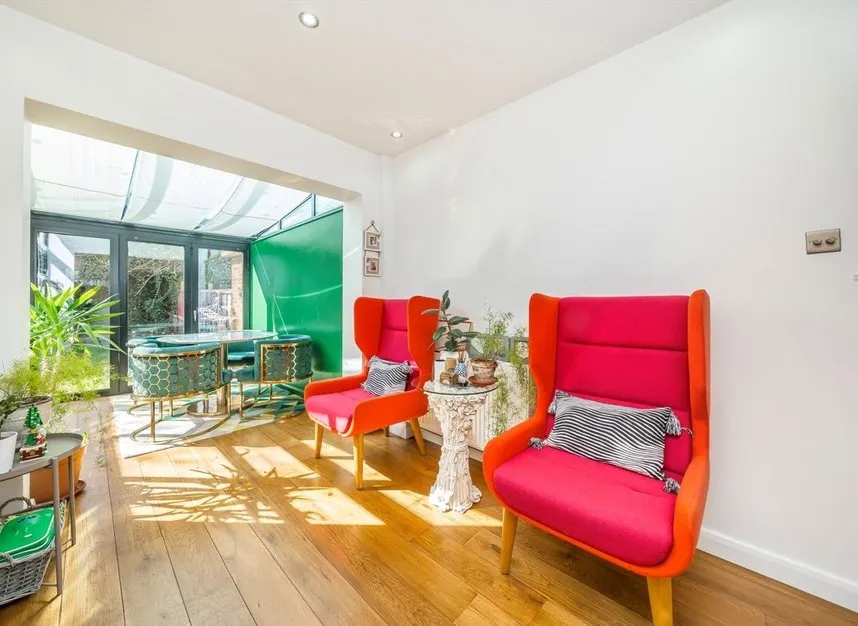 Chesterfield Road, Chiswick, W4, photo 3