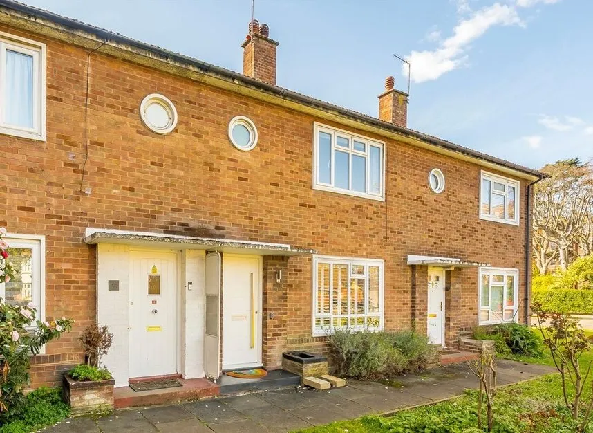 2 bed house for sale — Chesterfield Road, Chiswick, W4
