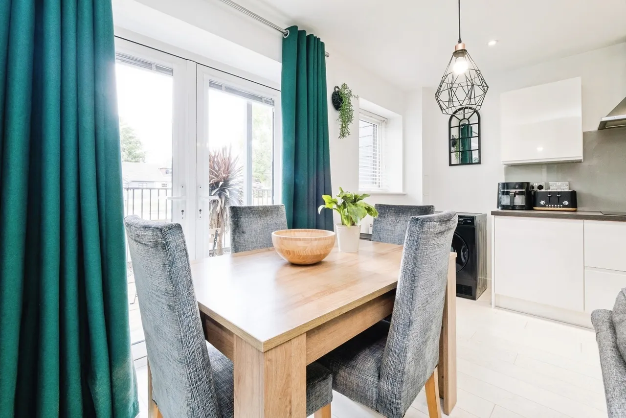 Haven Road, RAINHAM, Essex, RM13, photo 4
