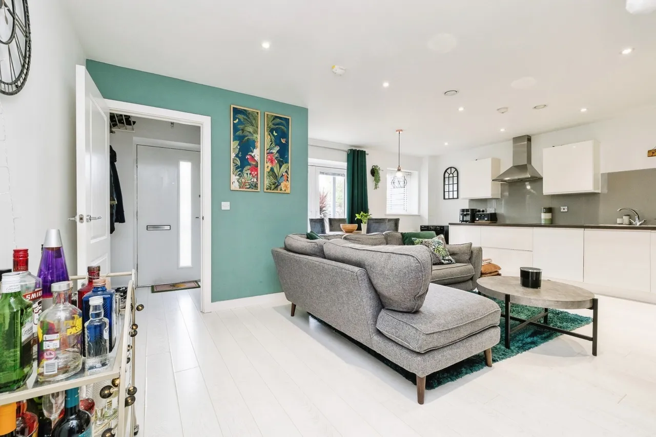 Haven Road, RAINHAM, Essex, RM13, photo 7