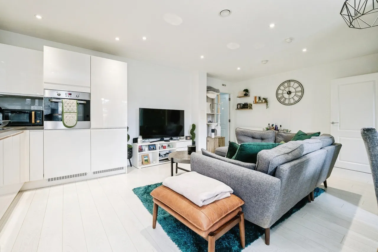 Haven Road, RAINHAM, Essex, RM13, photo 5