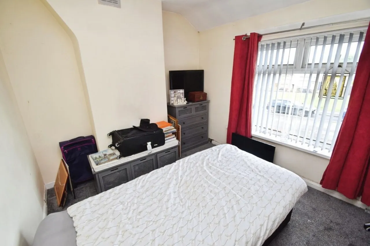 Shipley, Bradford, West Yorkshire, photo 10