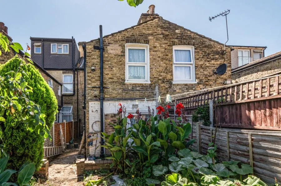 Grange Park Road, London, E10, photo 14