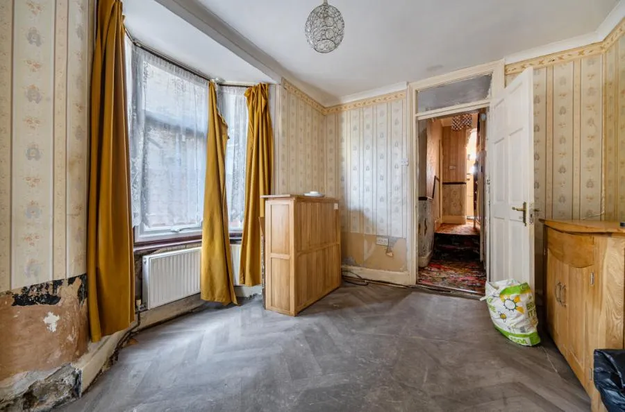 Grange Park Road, London, E10, photo 3