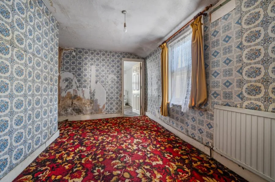 Grange Park Road, London, E10, photo 9